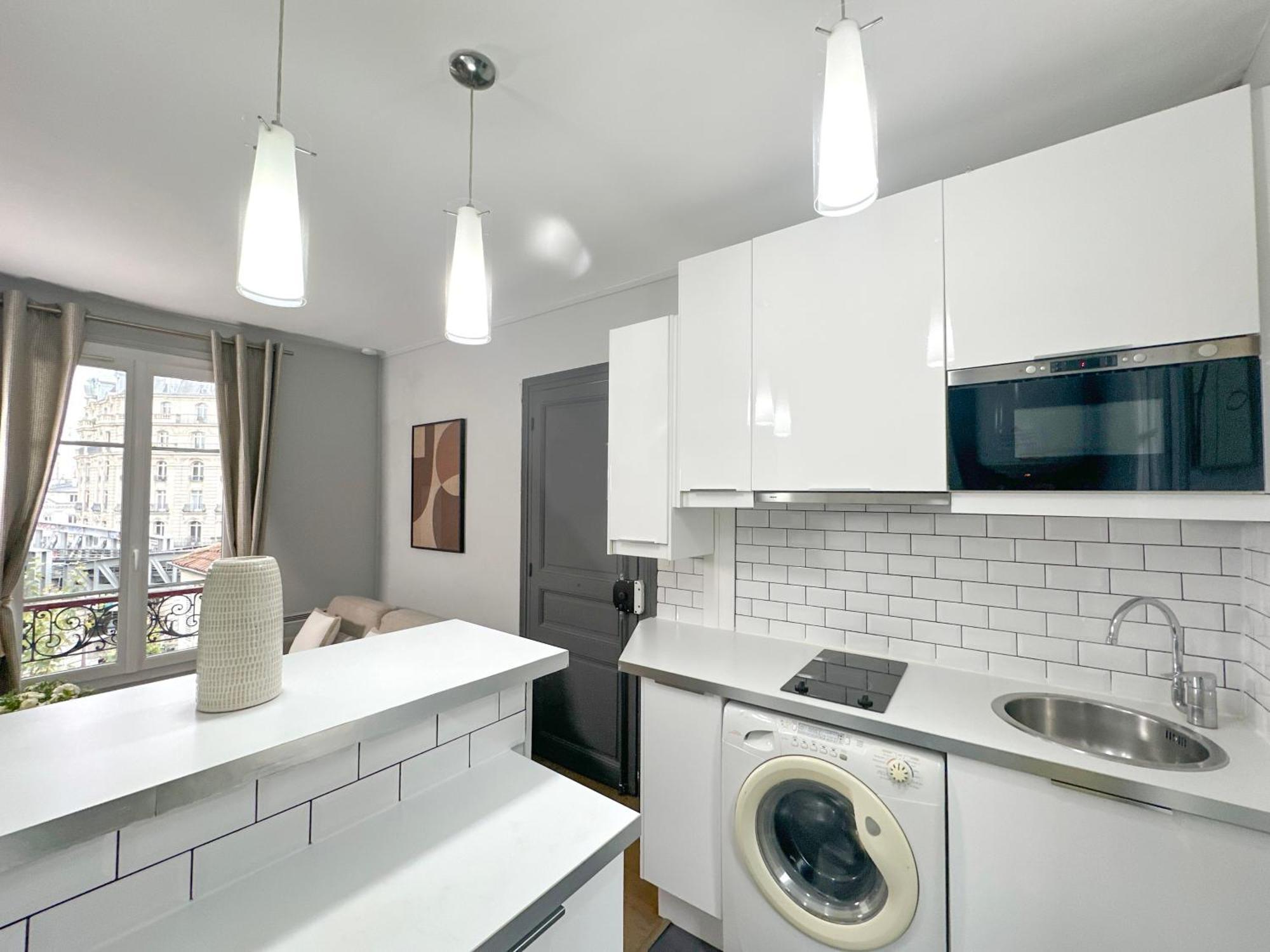 Stunning Apartment Near Eiffel Tower Париж Екстериор снимка